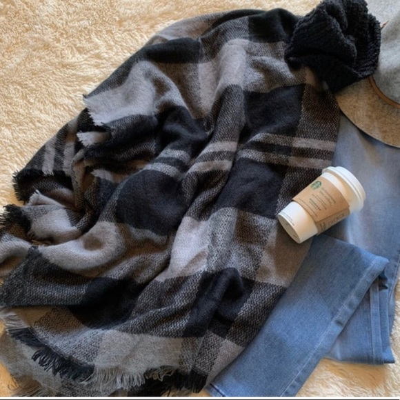 New Buffalo Plaid Poncho Blanket Turtleneck Pullover Sweater - Picture 4 of 8